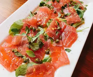 Tuna carpaccio 