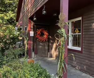 Welcome to Barkeater's in the Shelburne Village. 